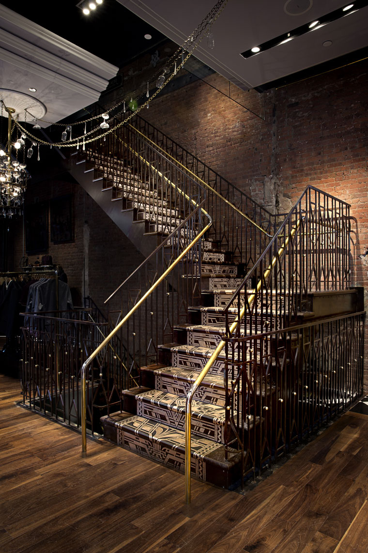 tedbaker_0028_final
